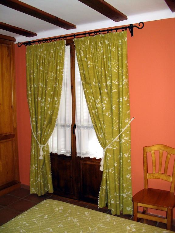 Apartamentos Casa Gallan Sarvise Bilik gambar