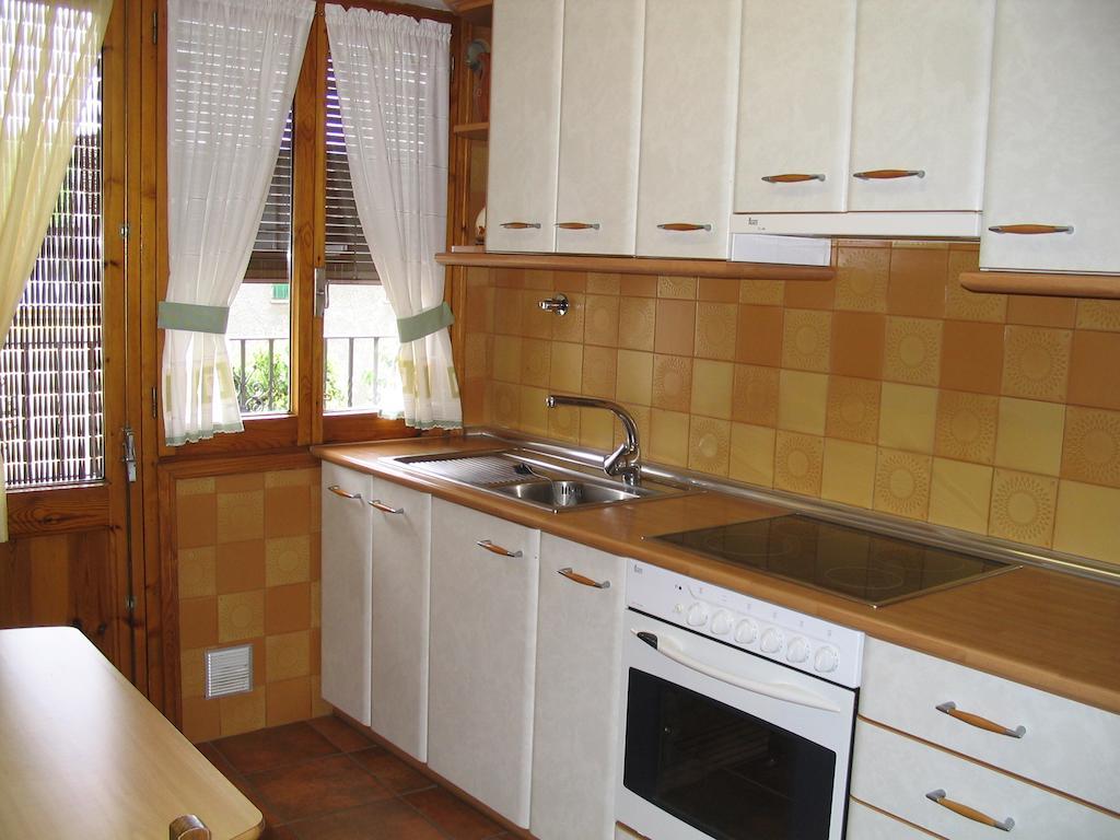 Apartamentos Casa Gallan Sarvise Bilik gambar