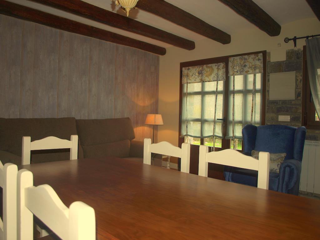 Apartamentos Casa Gallan Sarvise Bilik gambar